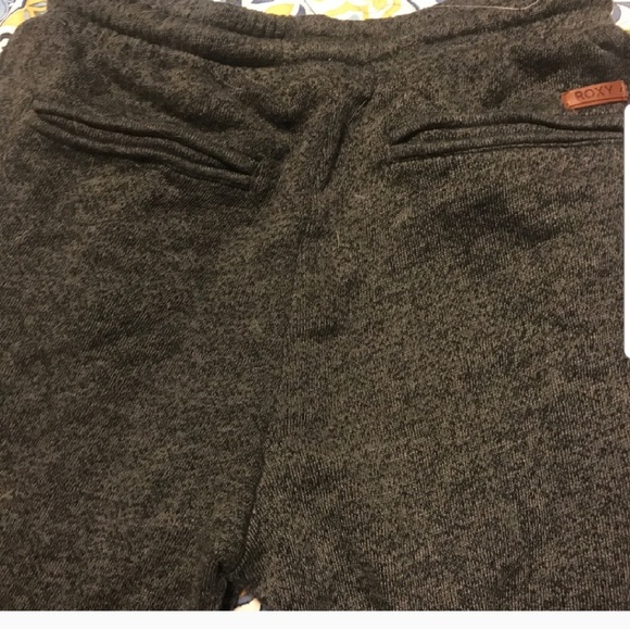 Roxy Cropped Joggers - Picture 3 of 3